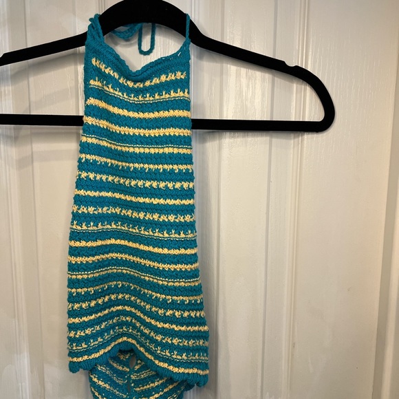 Crochet halter top - Picture 2 of 4